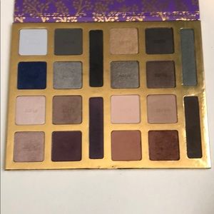 Trate Amazonian clay eyeshadow pallet